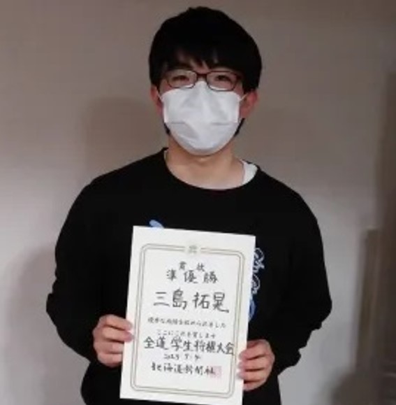 【小樽商科大学】将棋部の学生が第108回全道学生将棋大会個人戦で準優勝し、全国大会に出場します